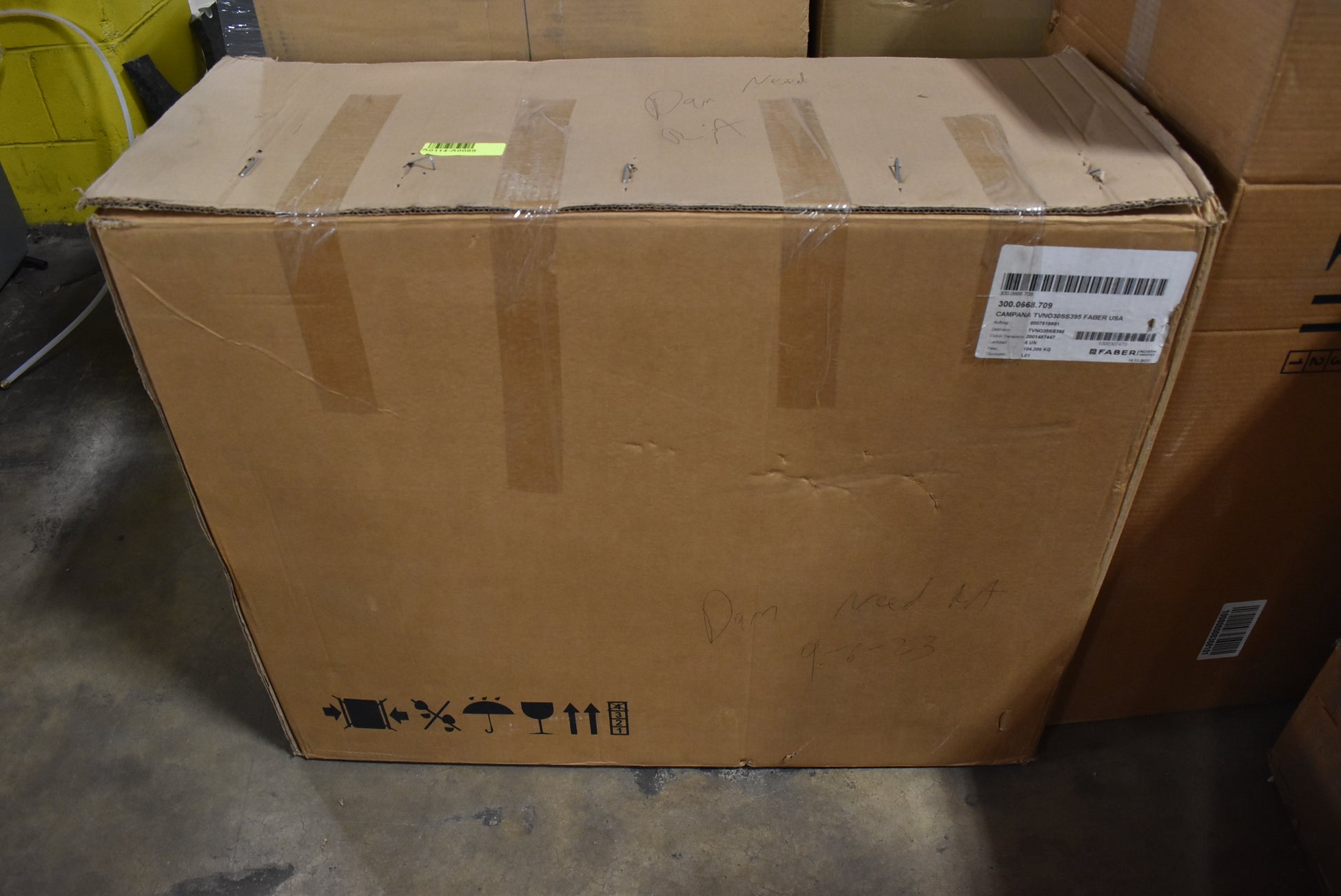 Faber Tivano 30 inch slim under-cabinet range hood stainless steel