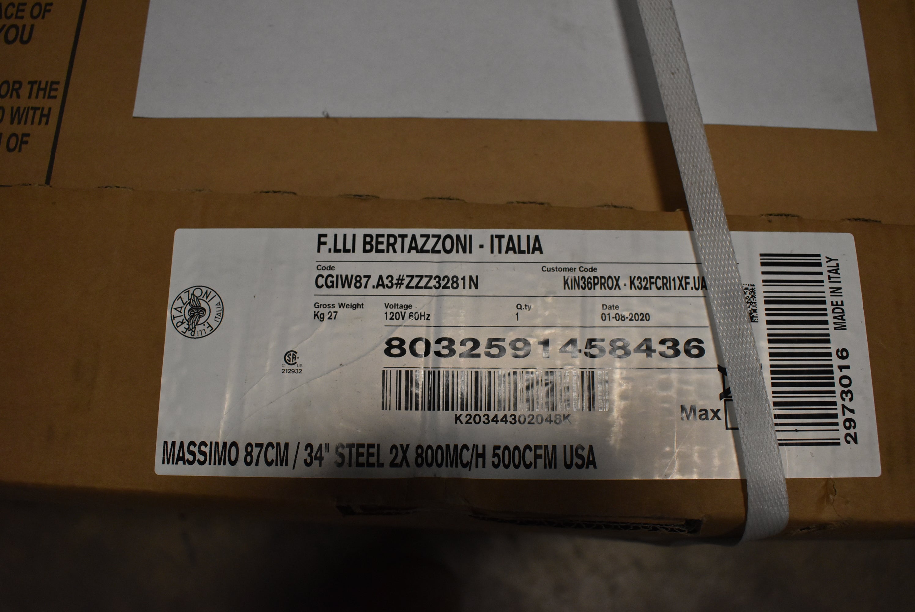 Professional-grade ventilation system by Bertazzoni