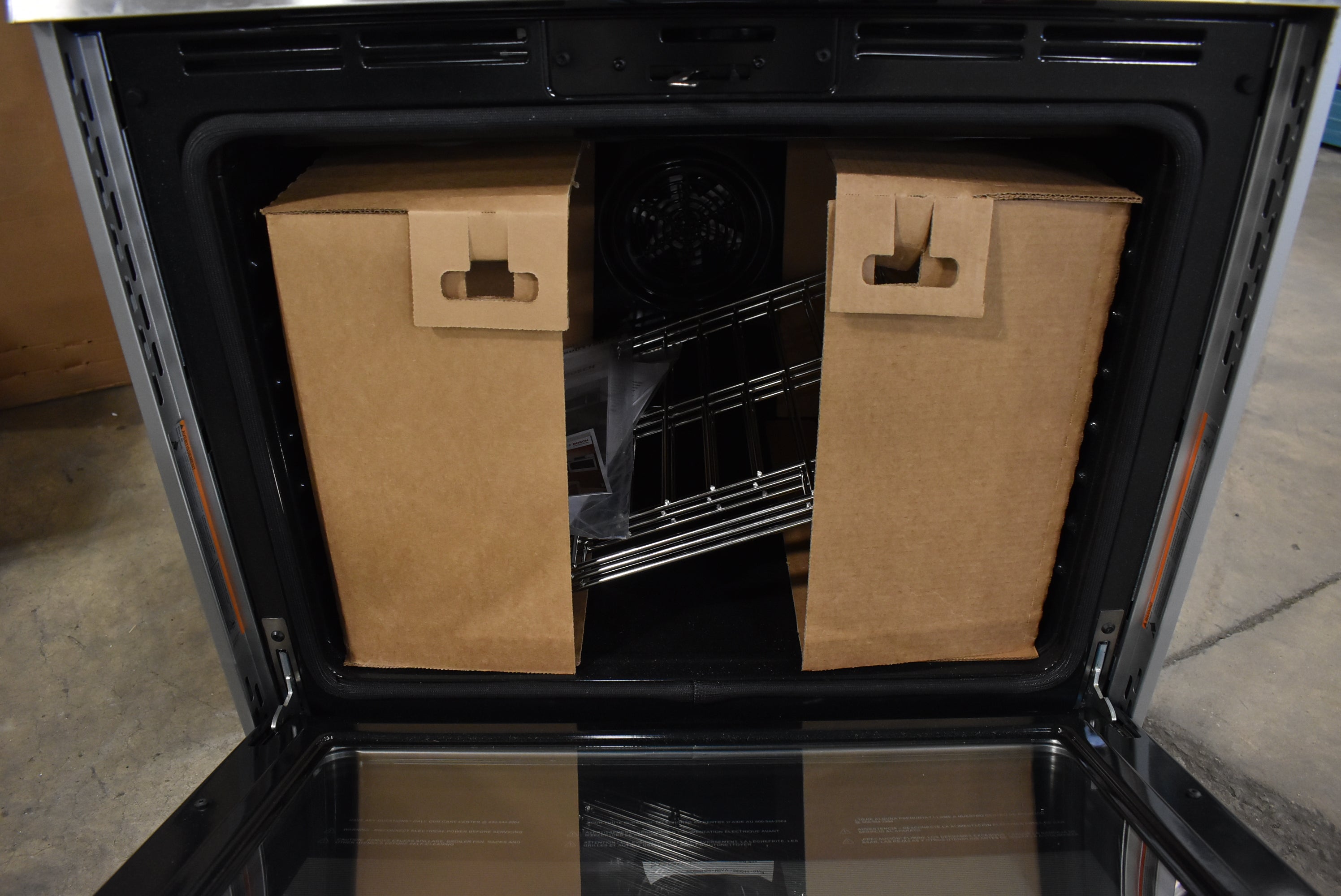 Modern Bosch slide-in range with flush-to-countertop design