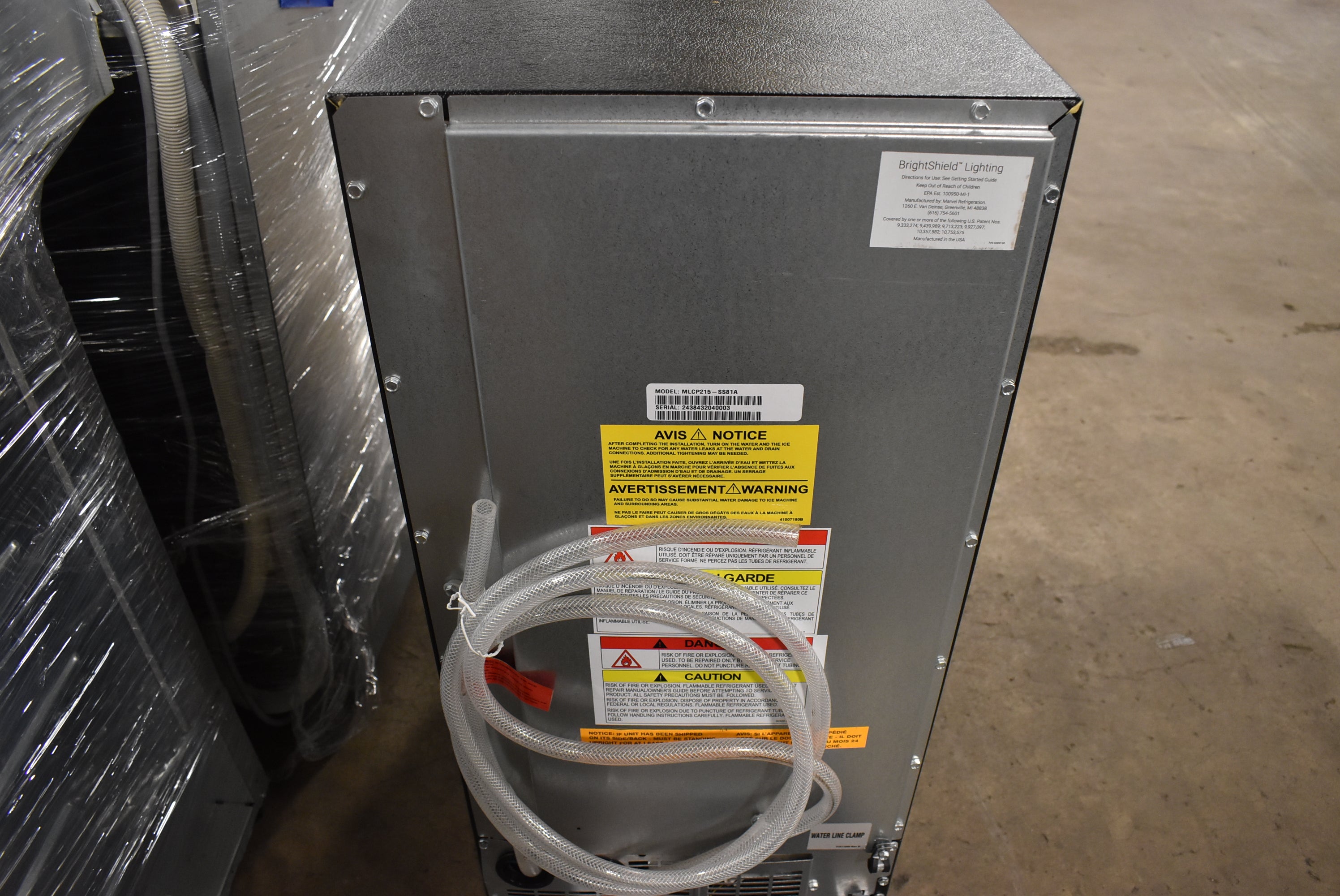High-end clear ice maker with stainless steel finish