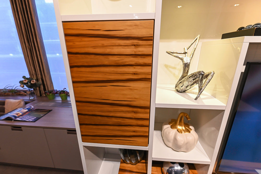 eggersmann USA Modern TV Wall Display