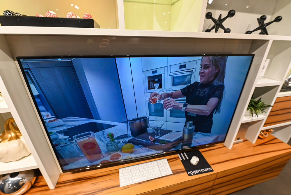 eggersmann USA Modern TV Wall Display