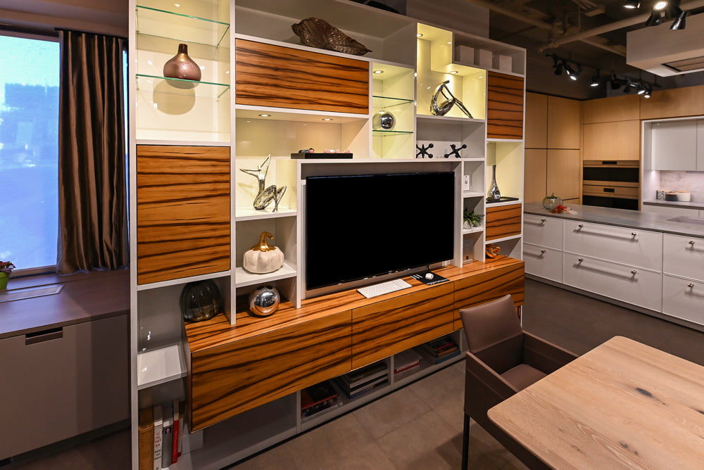 eggersmann USA Modern TV Wall Display