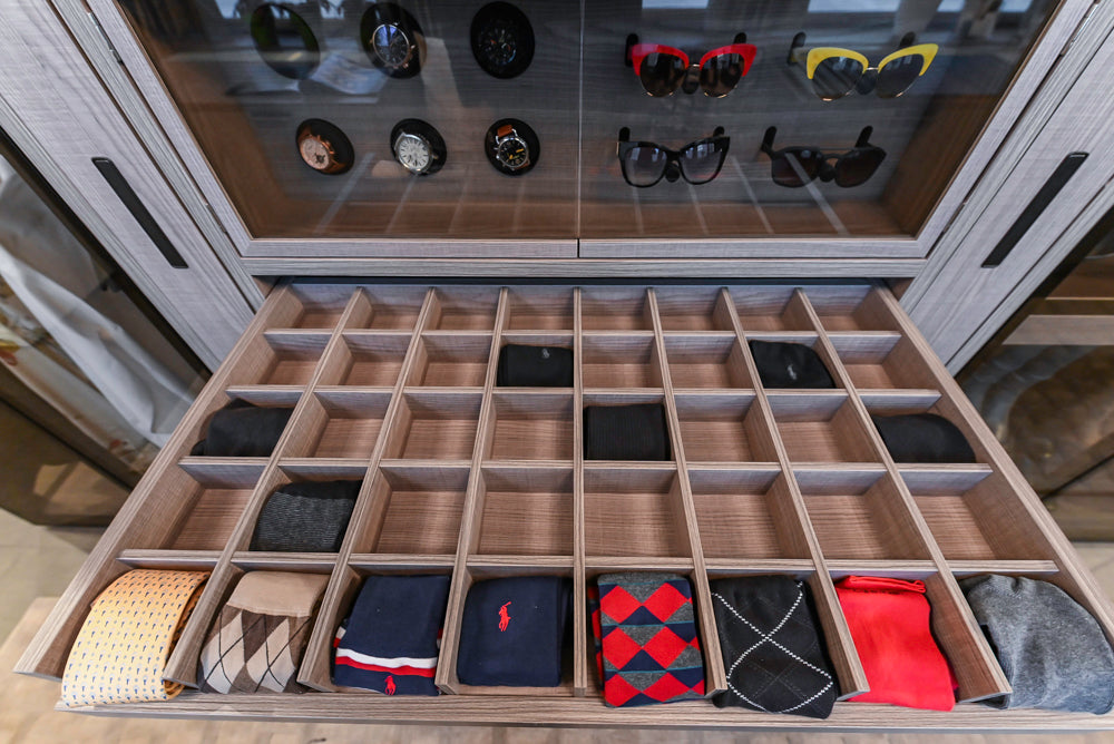 eggersmann USA Modern Full Wardrobe Closet