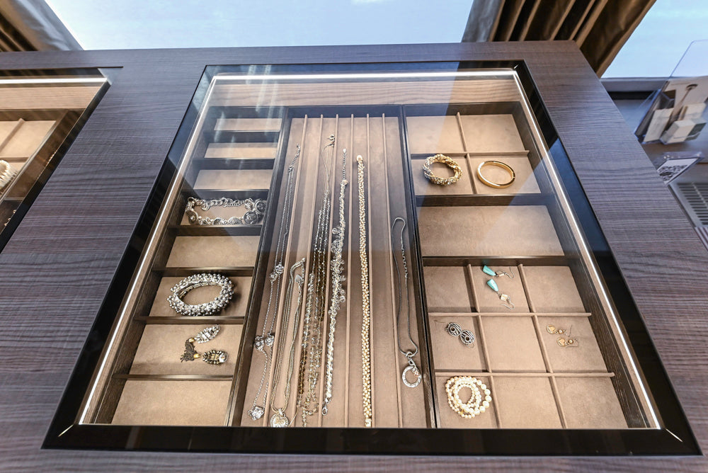 eggersmann USA Modern Full Wardrobe Closet