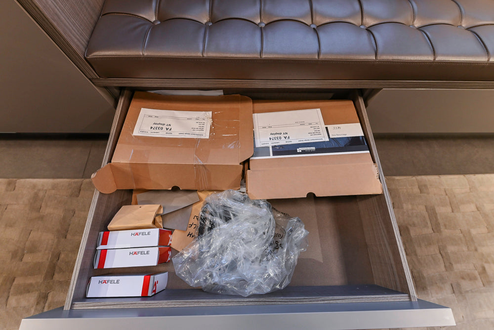 eggersmann USA Modern Full Wardrobe Closet