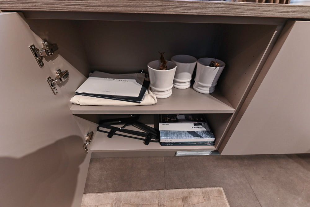 eggersmann USA Modern Full Wardrobe Closet