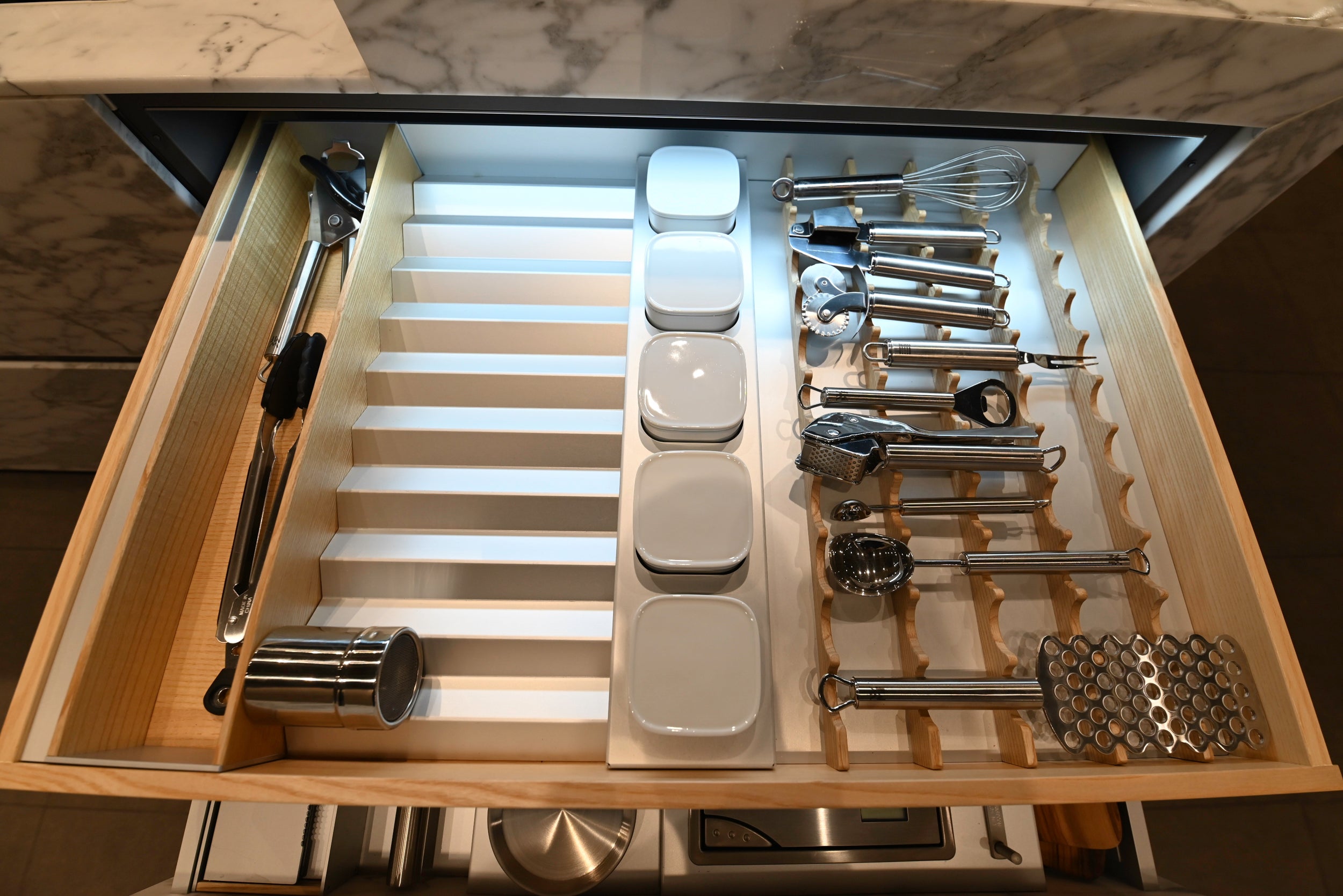 eggersmann Chablis Vintage Oak & Steel Grey Modern Kitchen with Arabescato Waterfall Island and Miele Appliance Suite