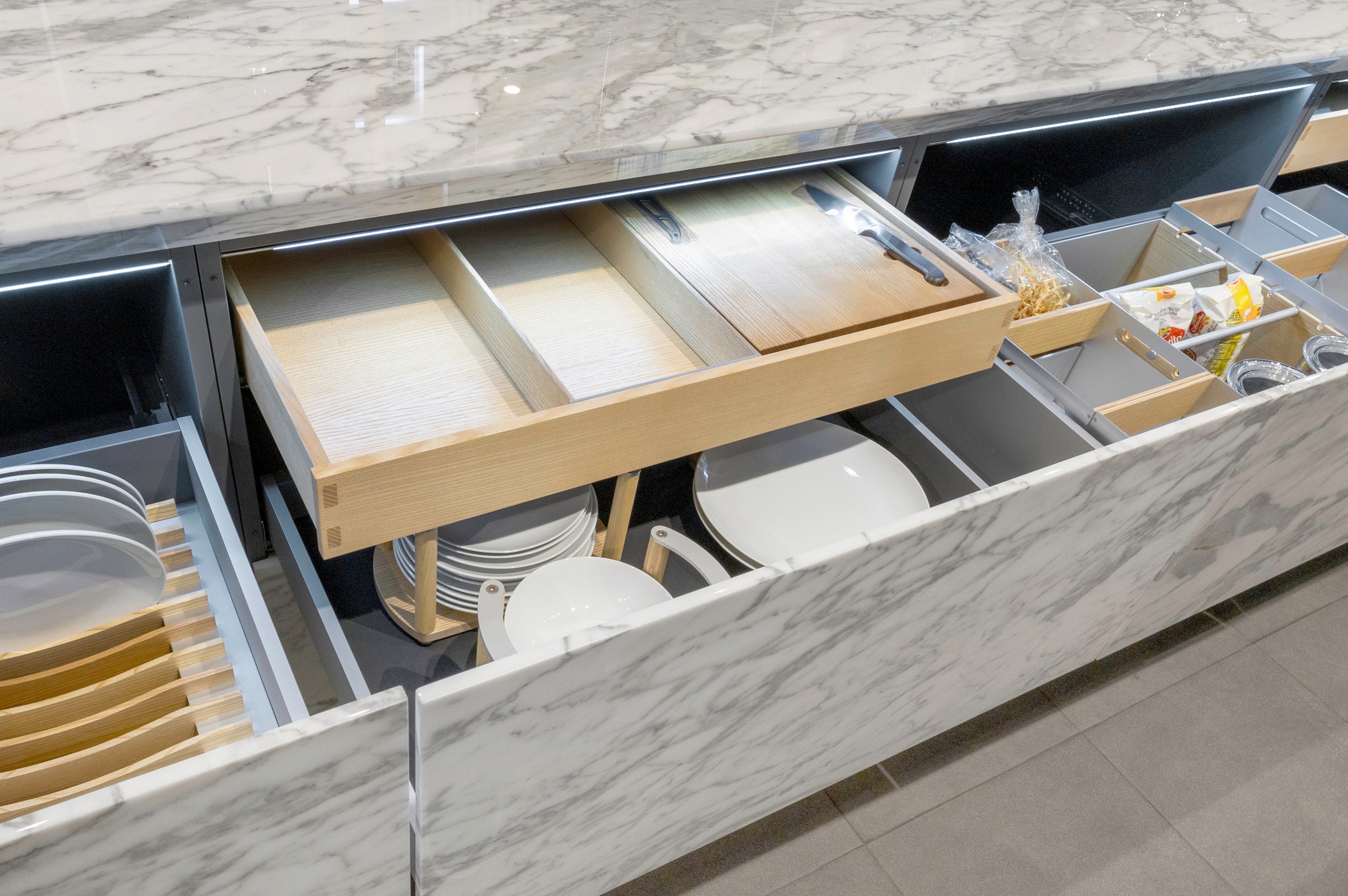 eggersmann Chablis Vintage Oak & Steel Grey Modern Kitchen with Arabescato Waterfall Island and Miele Appliance Suite