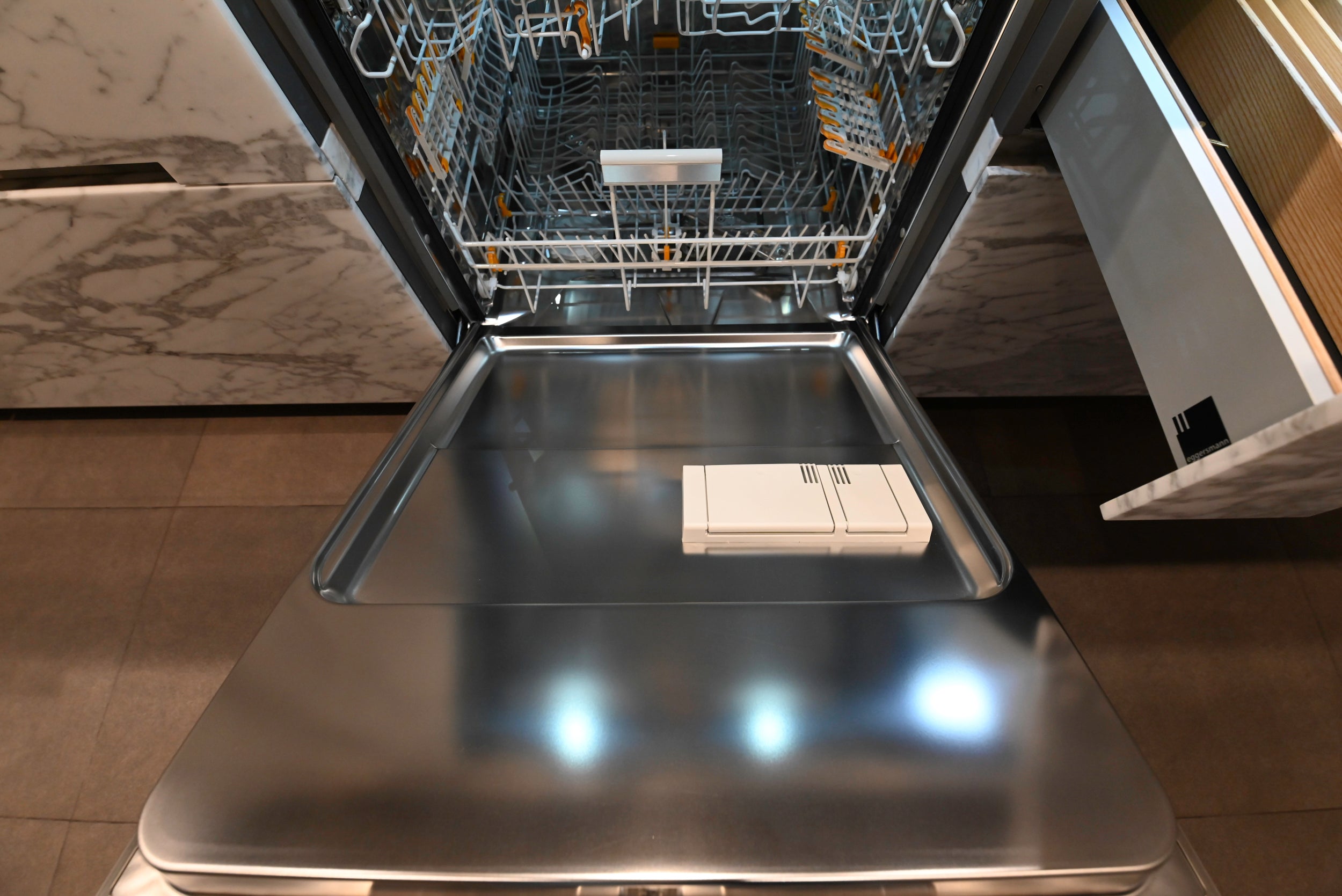 eggersmann USA Chablis Vintage Oak & Steel Grey Modern Kitchen with Arabescato Waterfall Island and Miele Appliance Suite