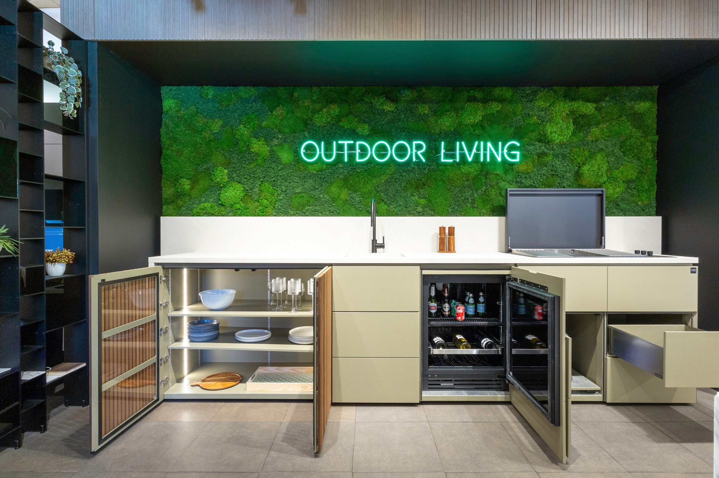 eggersmann CUBIC Outdoor Living Kitchen with Sink & Faucet and Fogher Grill