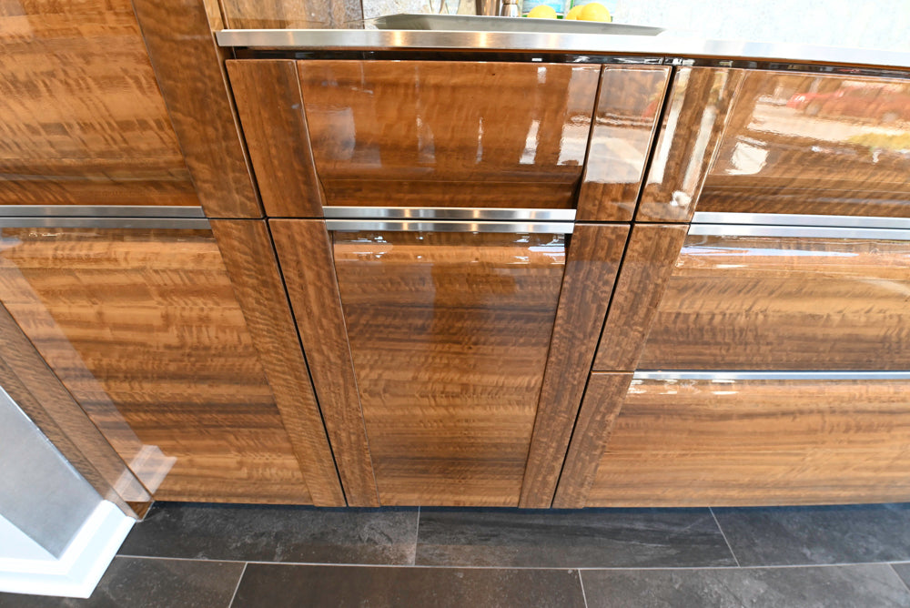 Premier Custom-Built Modern High-Gloss Wood Veneer Wet Bar with Sink & Faucet