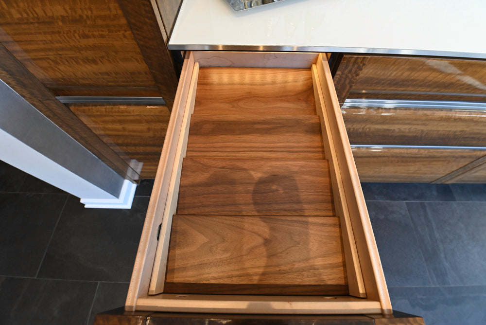 Premier Custom-Built Modern High-Gloss Wood Veneer Wet Bar with Sink & Faucet