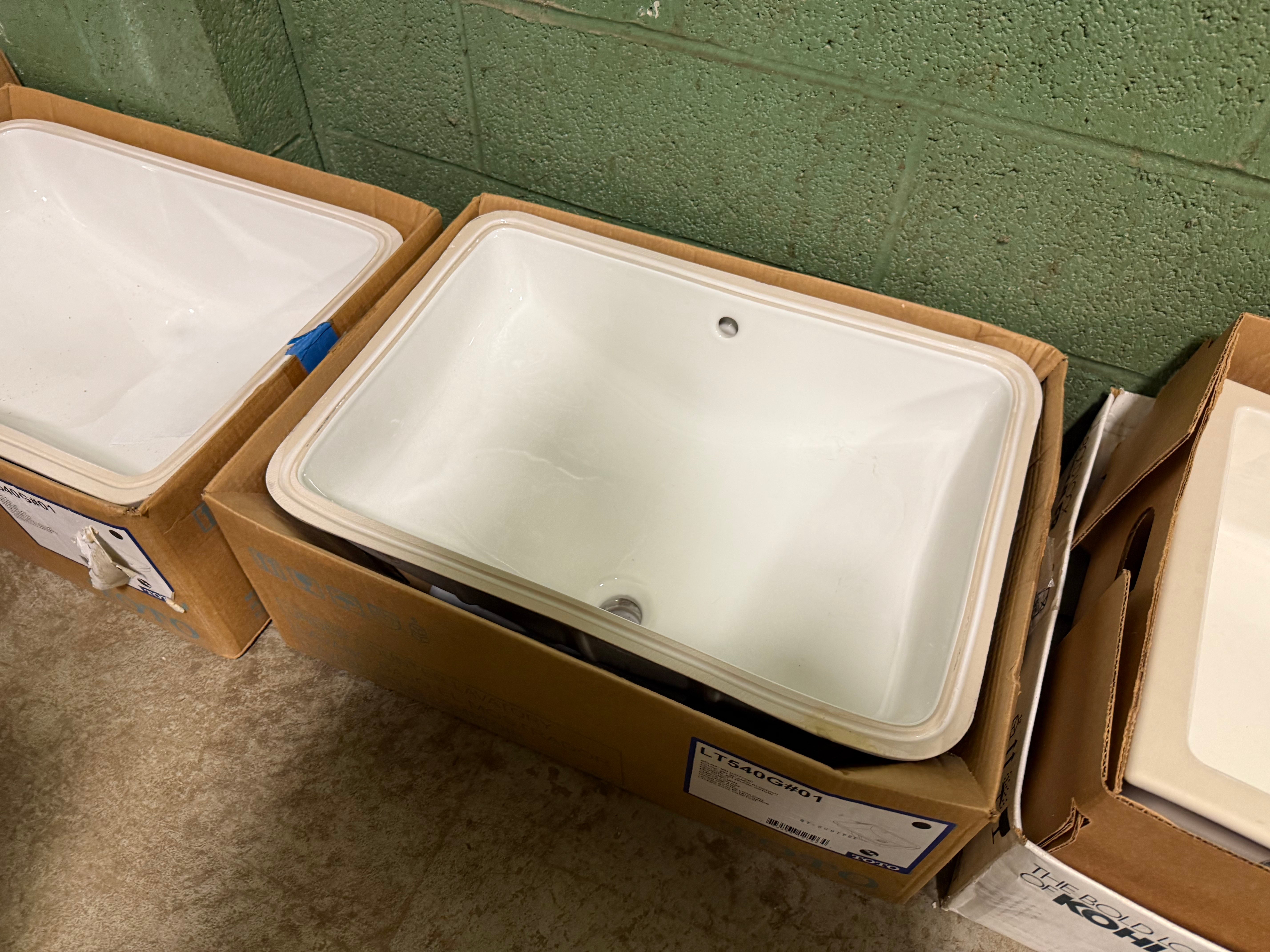 TOTO 21 1/4" Cotton Undermount Bathroom Sink with Overflow and CeFiONtect Ceramic Glaze