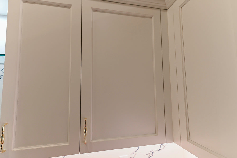Wood-Mode "PLUS" Traditional Navy & White Kitchen