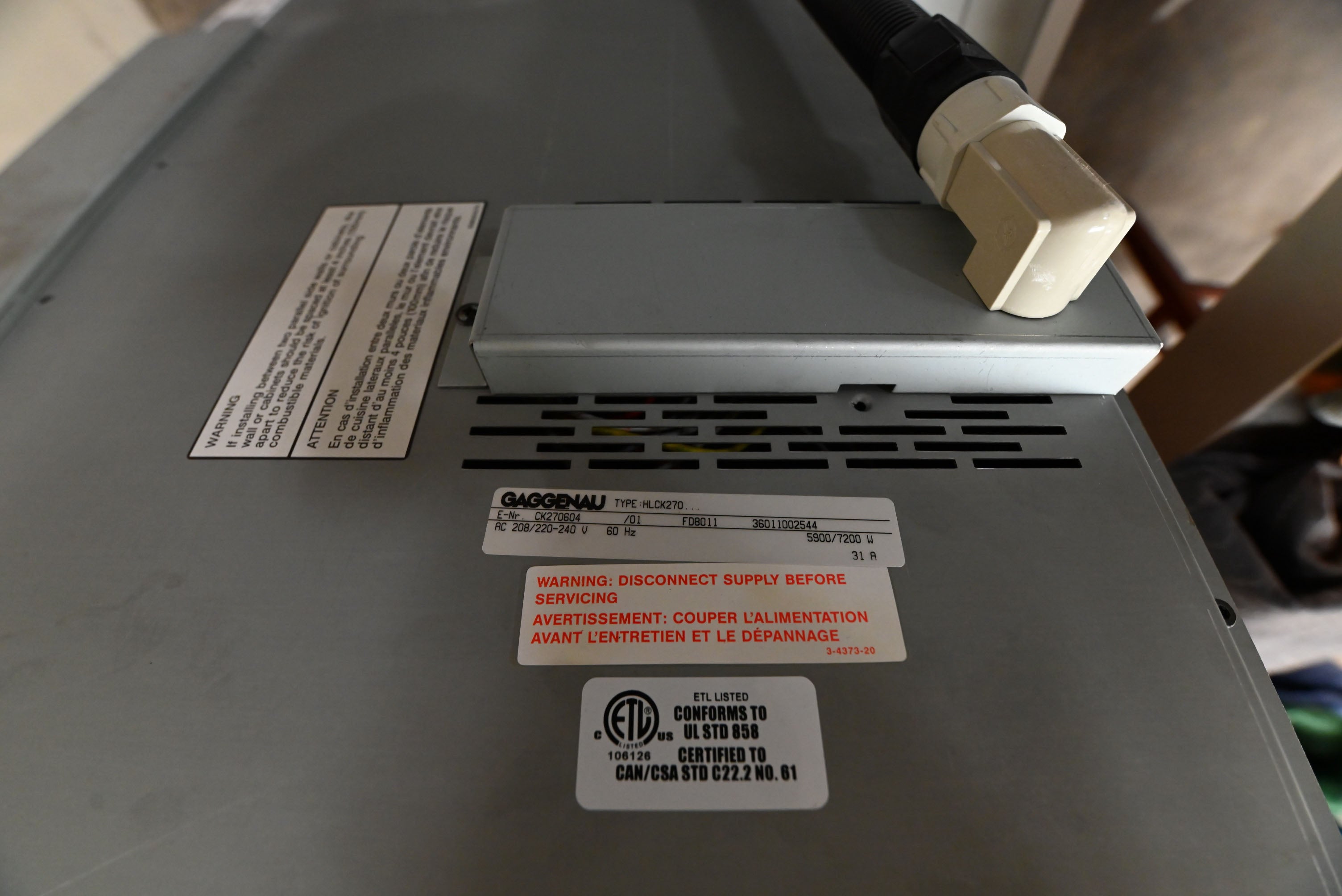 Gaggenau Vario 200 Series CK270604 27" Black Electric Cooktop