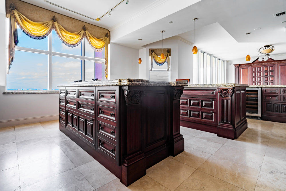 Clive Christian Regency Style Traditional Mahogany Kitchen with Granite Countertops & Gaggenau Appliances