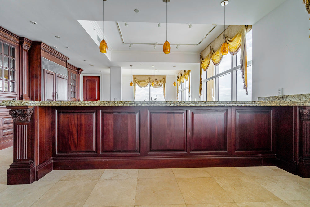 Clive Christian Regency Traditional Mahogany Kitchen with Granite Countertops