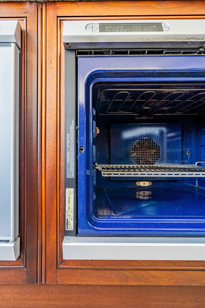 Clive Christian Regency Traditional Mahogany Kitchen with Granite Countertops