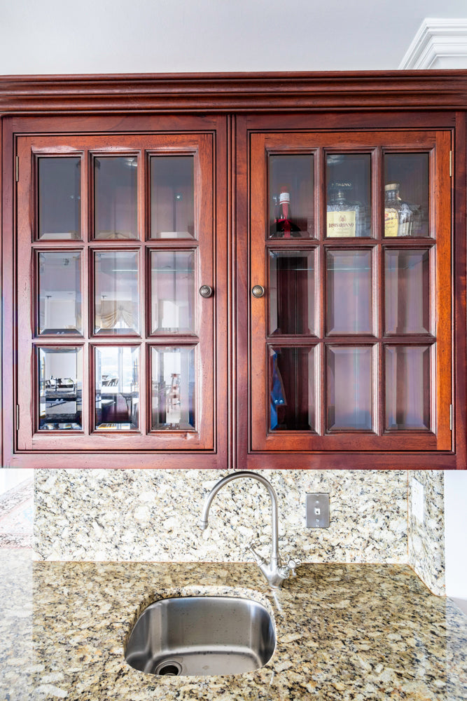 Clive Christian Regency Traditional Mahogany Kitchen with Granite Countertops