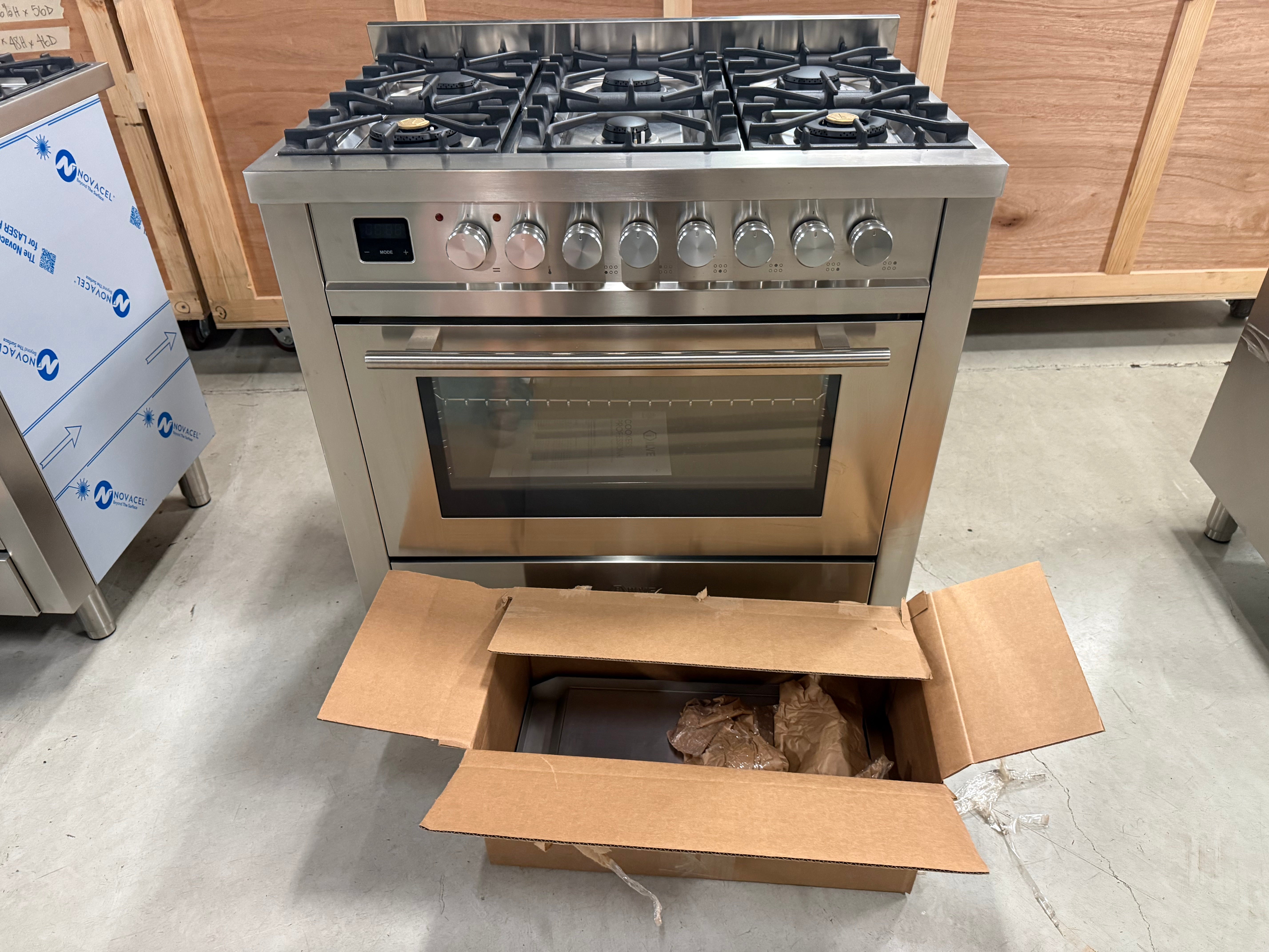 Ilve Professional UP36FWMPSS 36" Stainless Steel Dual Fuel Range