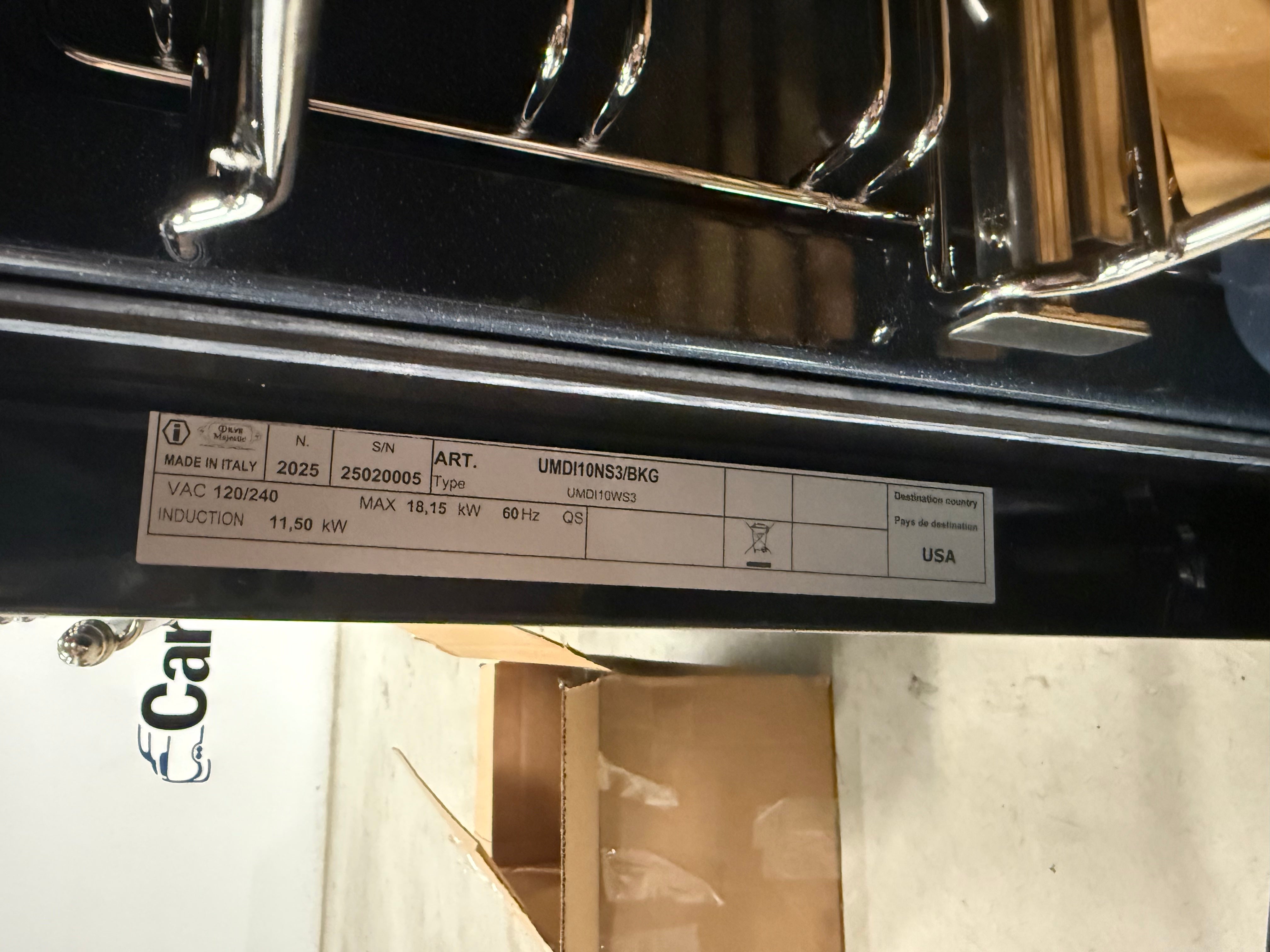 Ilve Majestic UMDI10NS3BKG 40" Glossy Black & Brass Induction Range