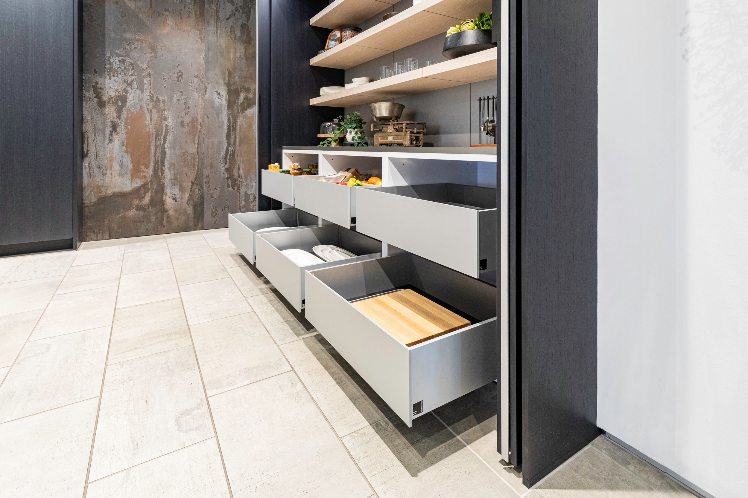 eggersmann USA E-Line Graphite Black Bi-Fold Pocket Door Pantry Wall