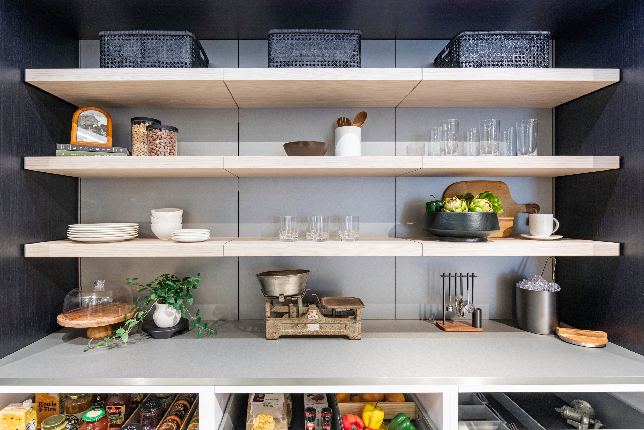 eggersmann USA E-Line Graphite Black Bi-Fold Pocket Door Pantry Wall