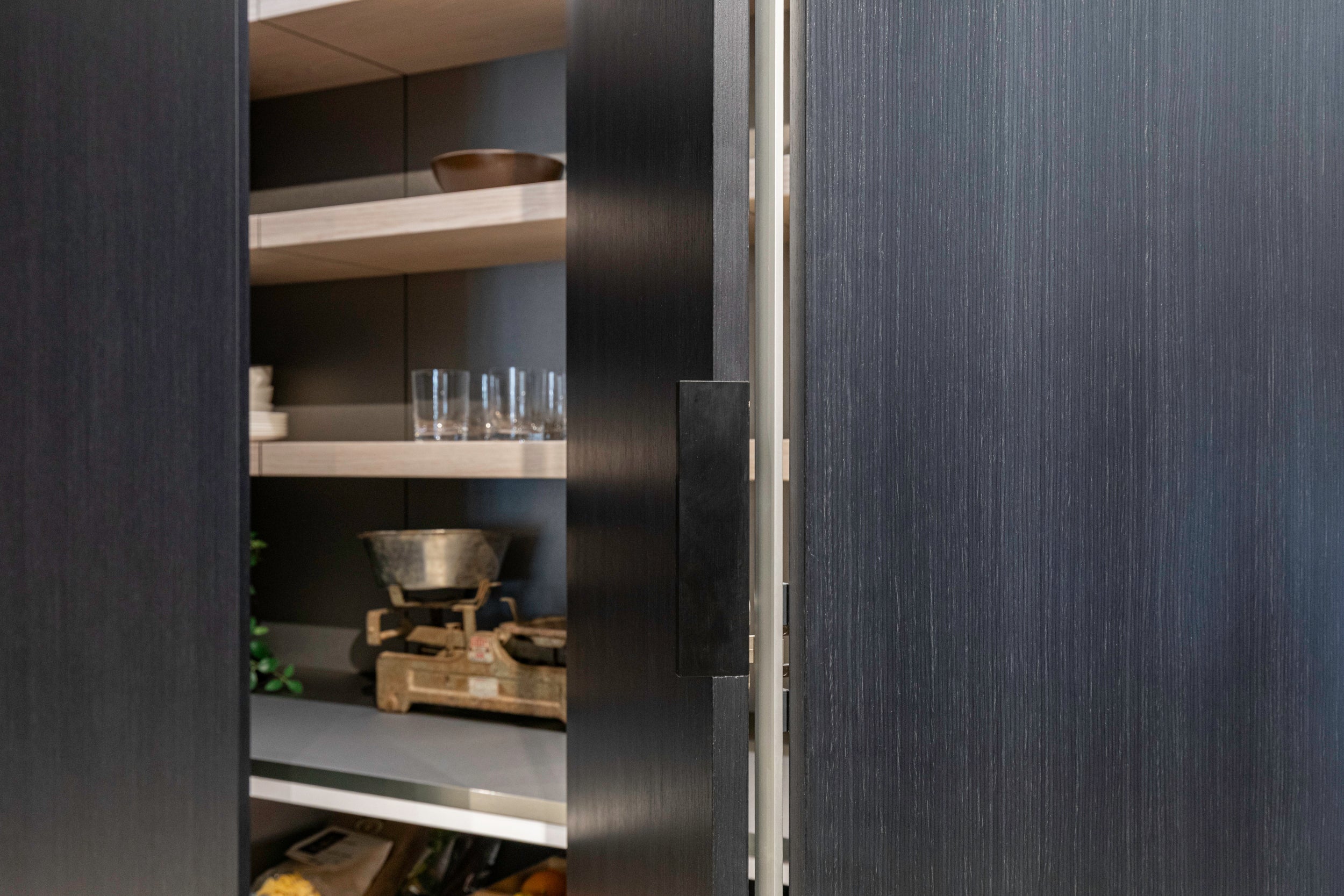 eggersmann USA E-Line Graphite Black Bi-Fold Pocket Door Pantry Wall