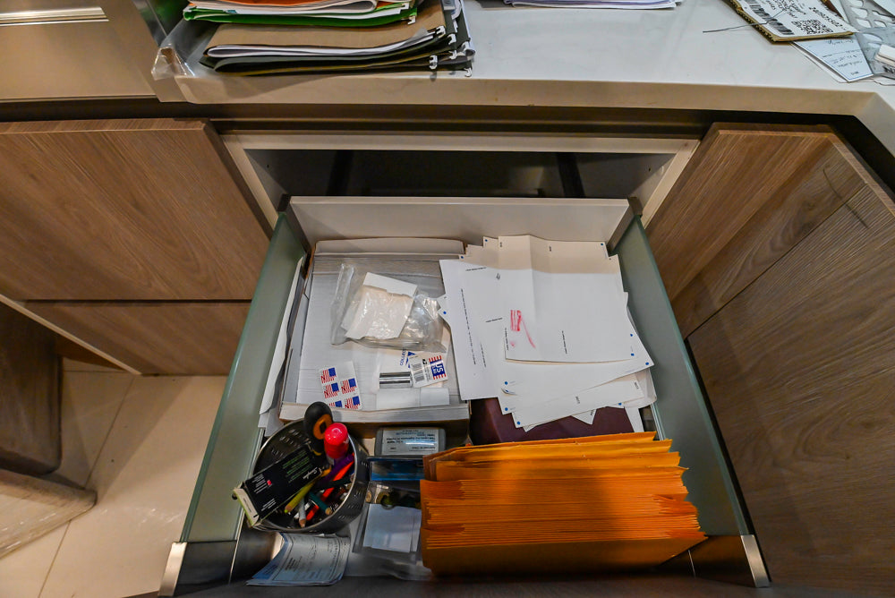 Aran Cucine Modern Built-In Desk System with White Oak Look Finish & Quartz Top
