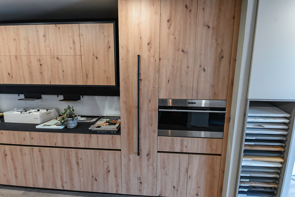 copatlife Modern Textured Wood Look Dry Bar with Wolf Microwave Oven