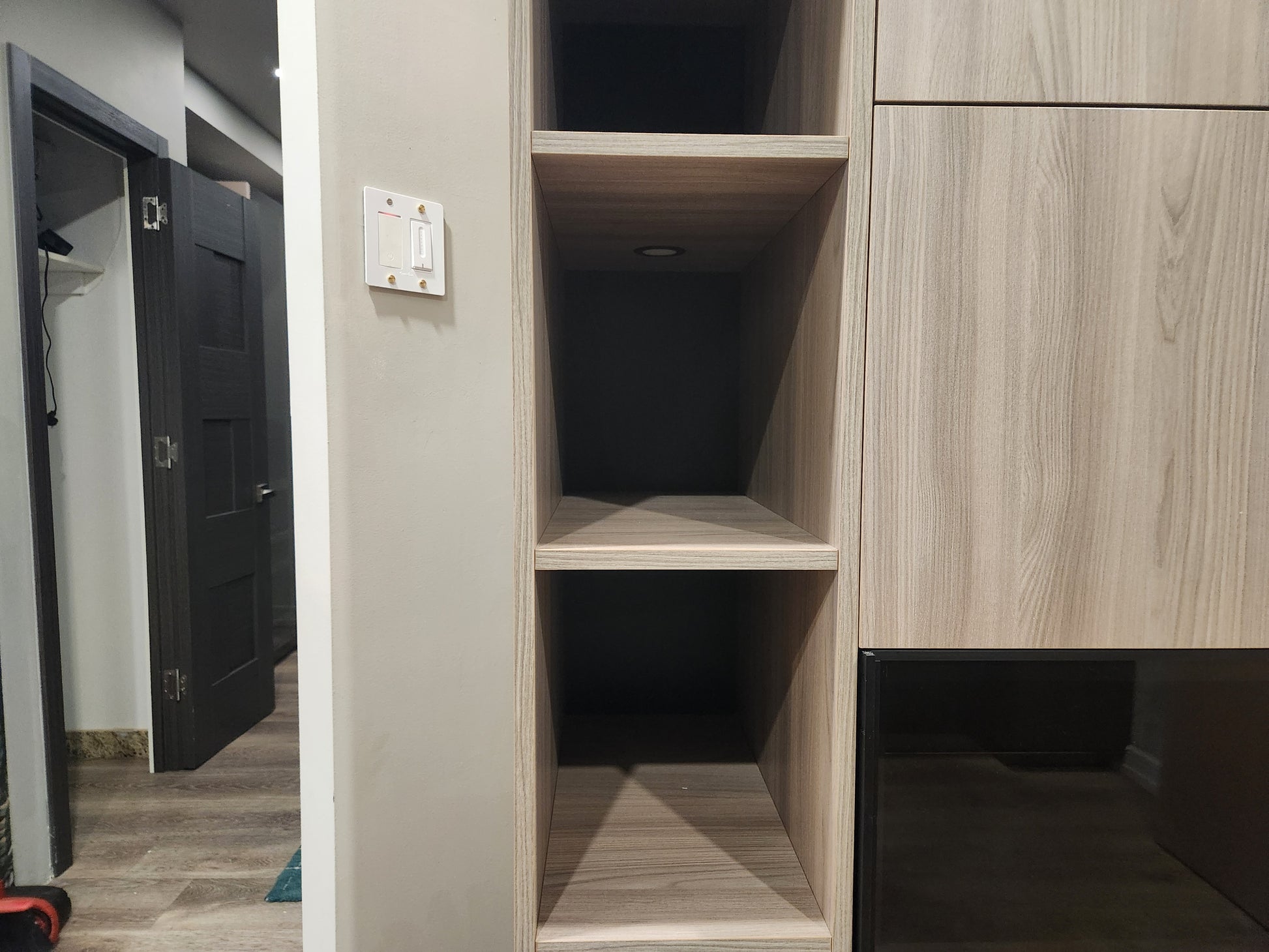 copatlife Modern Elm Biondo Veneer Pantry with Smoked Bronze Glass Cabinet