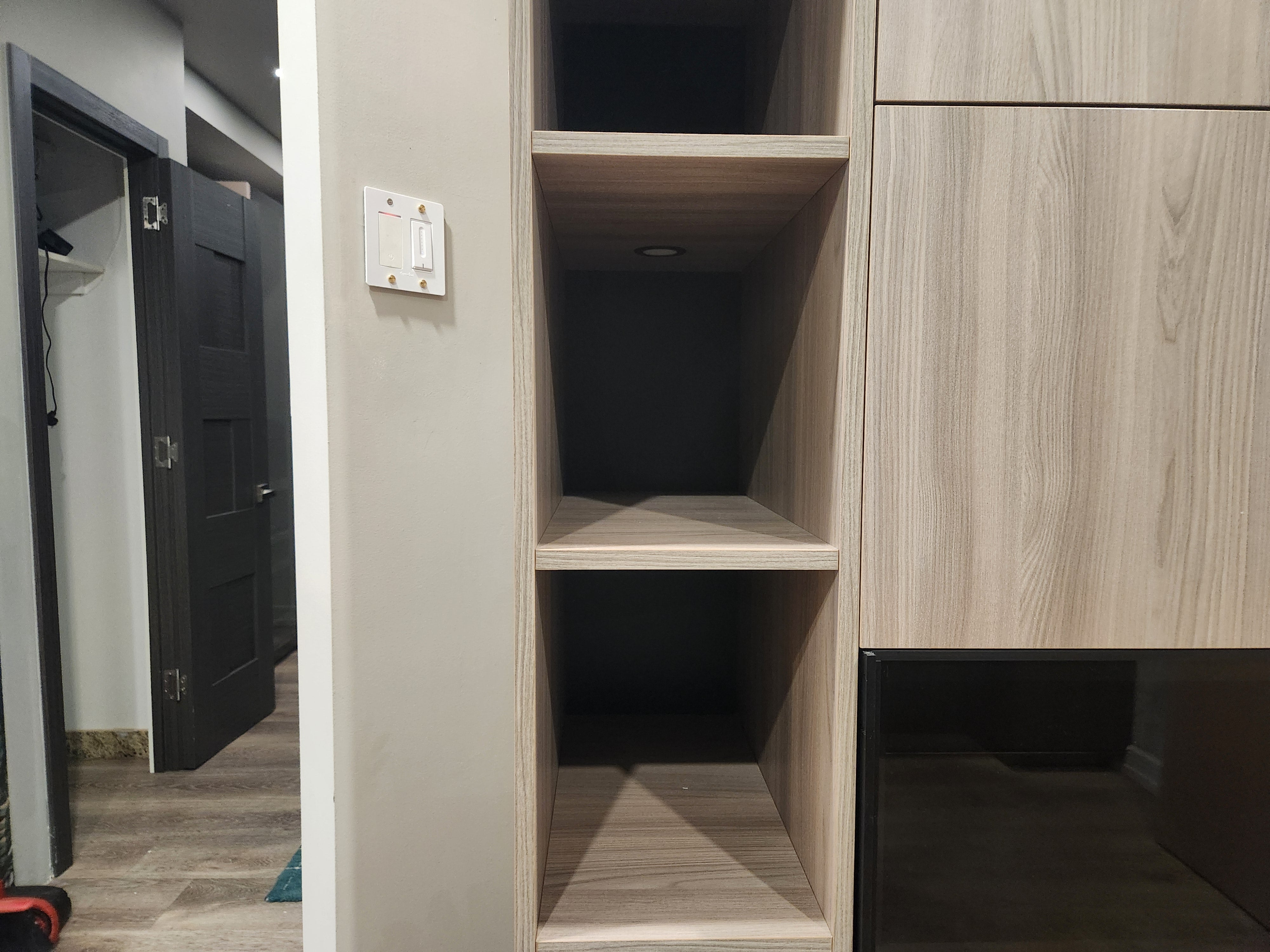 copatlife Modern Elm Biondo Veneer Pantry with Smoked Bronze Glass Cabinet