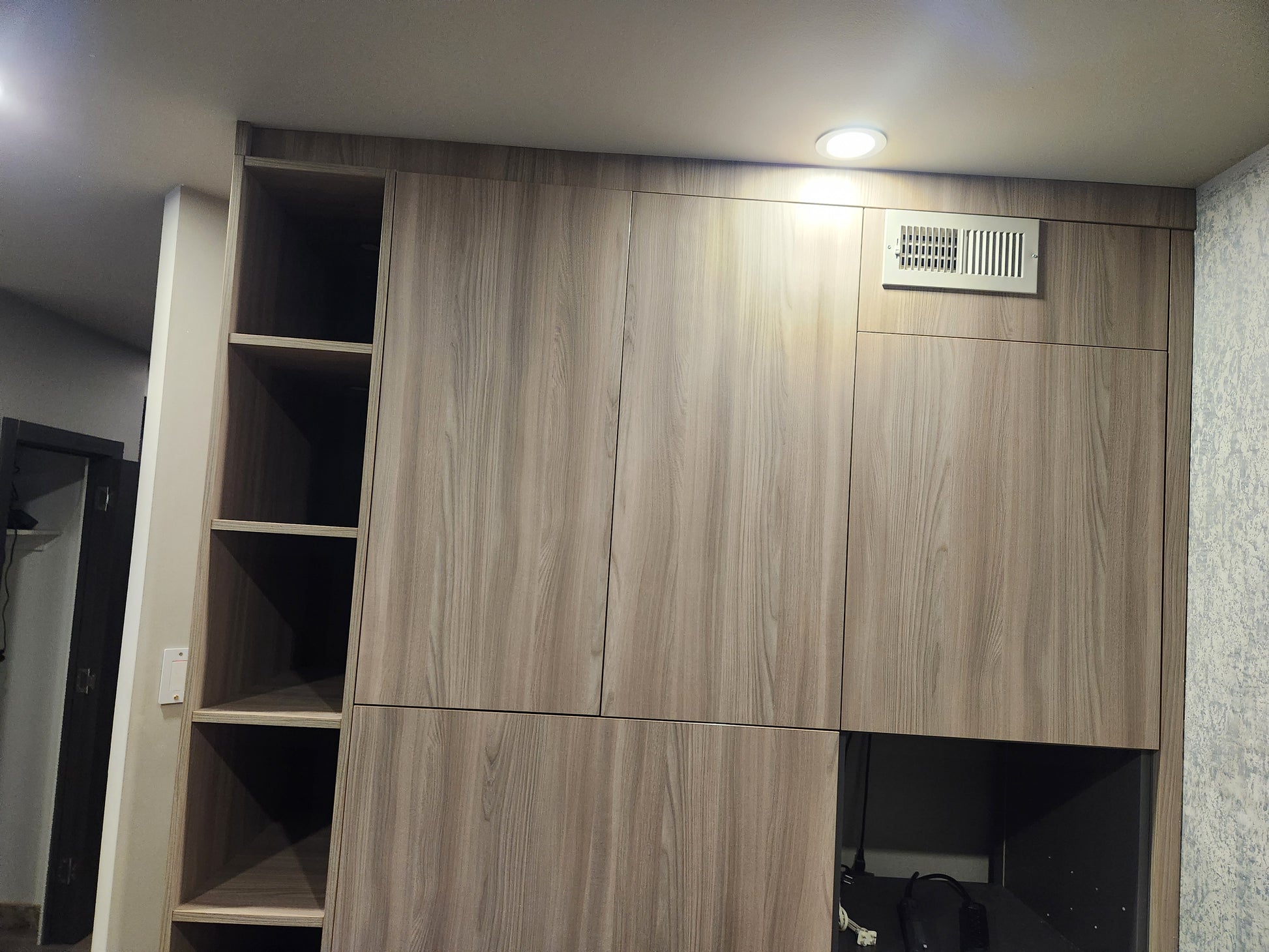 copatlife Modern Elm Biondo Veneer Pantry with Smoked Bronze Glass Cabinet