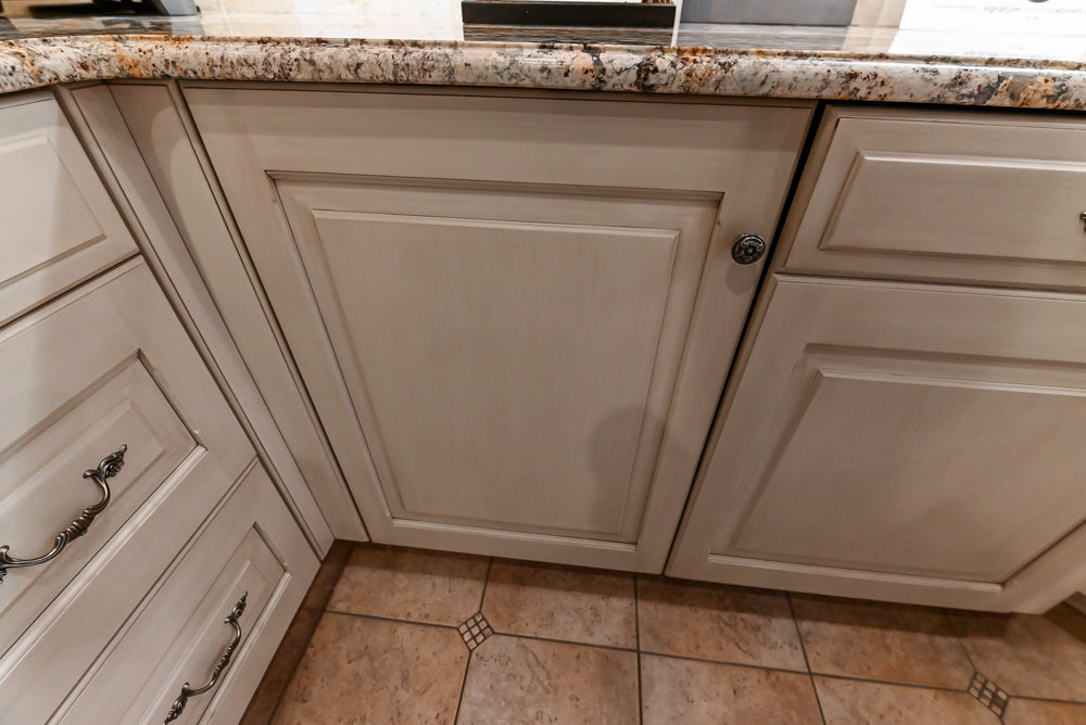 Signature Custom Traditional White Kitchen with Granite Countertops and Appliances