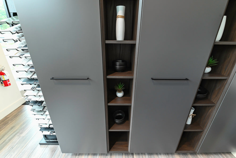Aster Cucine Modern Two-Tone Kitchen with Island & Appliances
