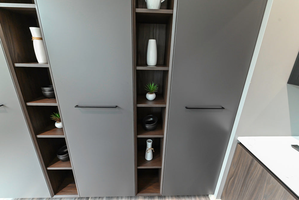 Aster Cucine Modern Two-Tone Kitchen with Island & Appliances