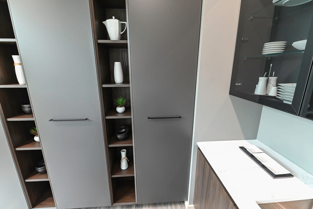 Aster Cucine Modern Two-Tone Kitchen with Island & Appliances