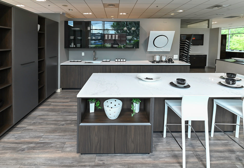 Aster Cucine Modern Two-Tone Kitchen with Island & Appliances