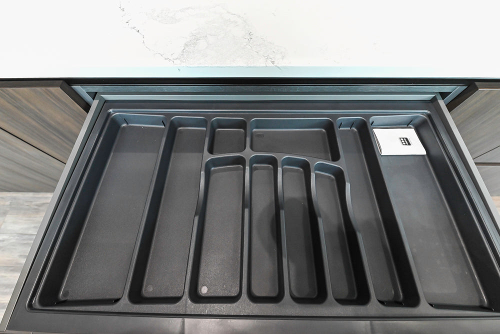 Aster Cucine Modern Two-Tone Kitchen with Island & Appliances