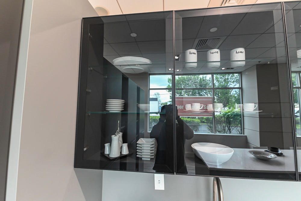 Aster Cucine Modern Two-Tone Kitchen with Island & Appliances