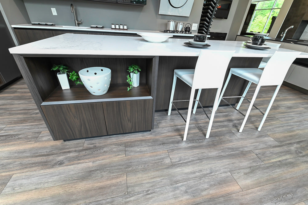Aster Cucine Modern Two-Tone Kitchen with Island & Appliances