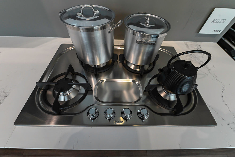 Aster Cucine Modern Two-Tone Kitchen with Island & Appliances