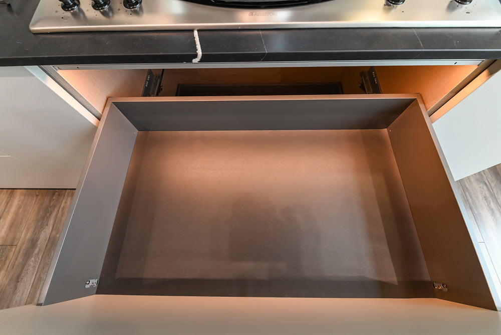 Aster Cucine Modern Lacquered with Metallic Finish Kitchen & Island
