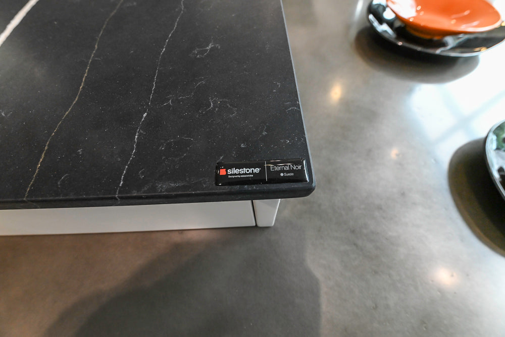 Aster Cucine Modern Lacquered with Metallic Finish Kitchen & Island