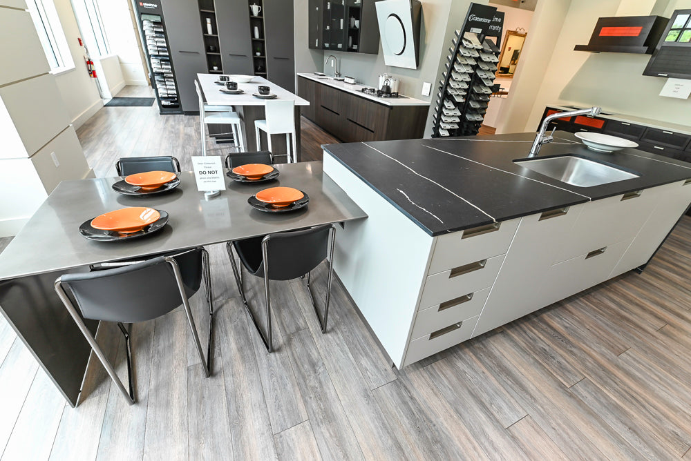 Aster Cucine Modern Lacquered with Metallic Finish Kitchen & Island