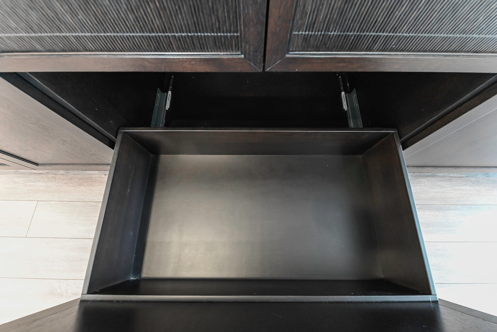 Bamax Transitional Solid Oak Cooking Wall with Red Bamboo Fronts