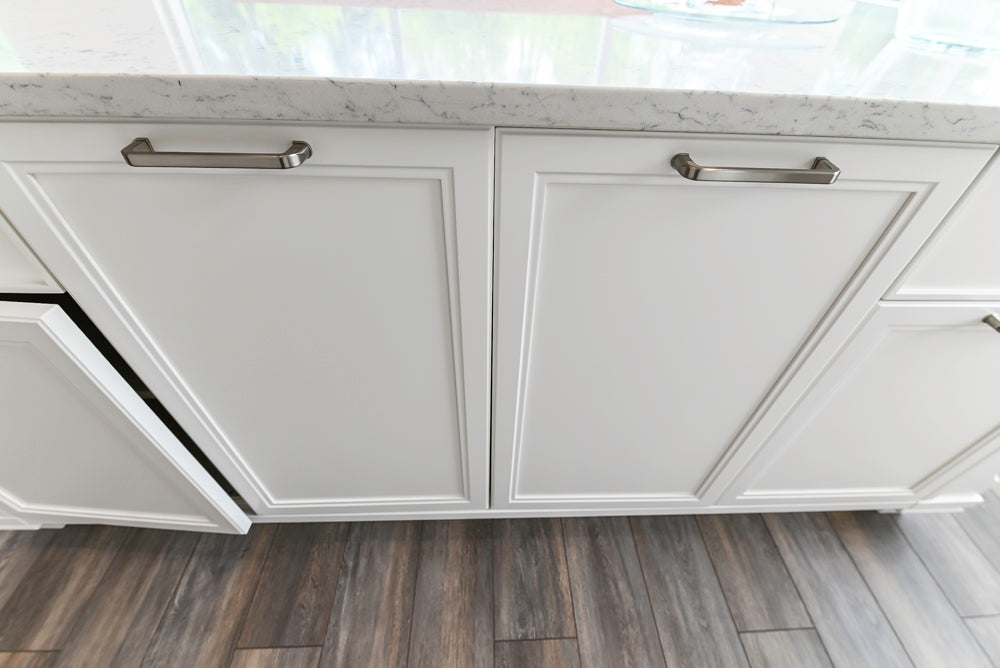 Aster Cucine Transitional White & Wood Kitchen with Island
