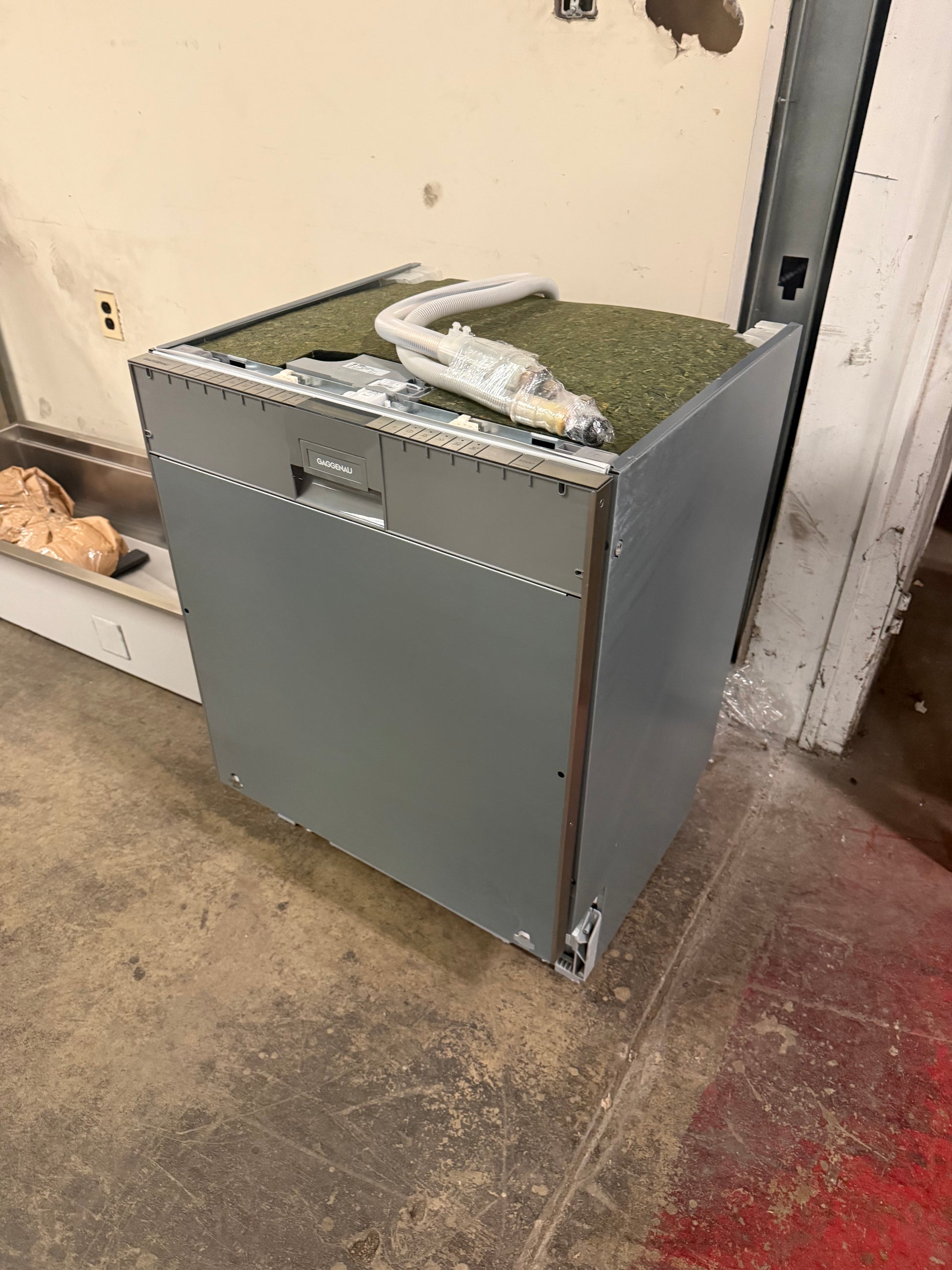 Gaggenau DF280760 24" Panel Ready Dishwasher