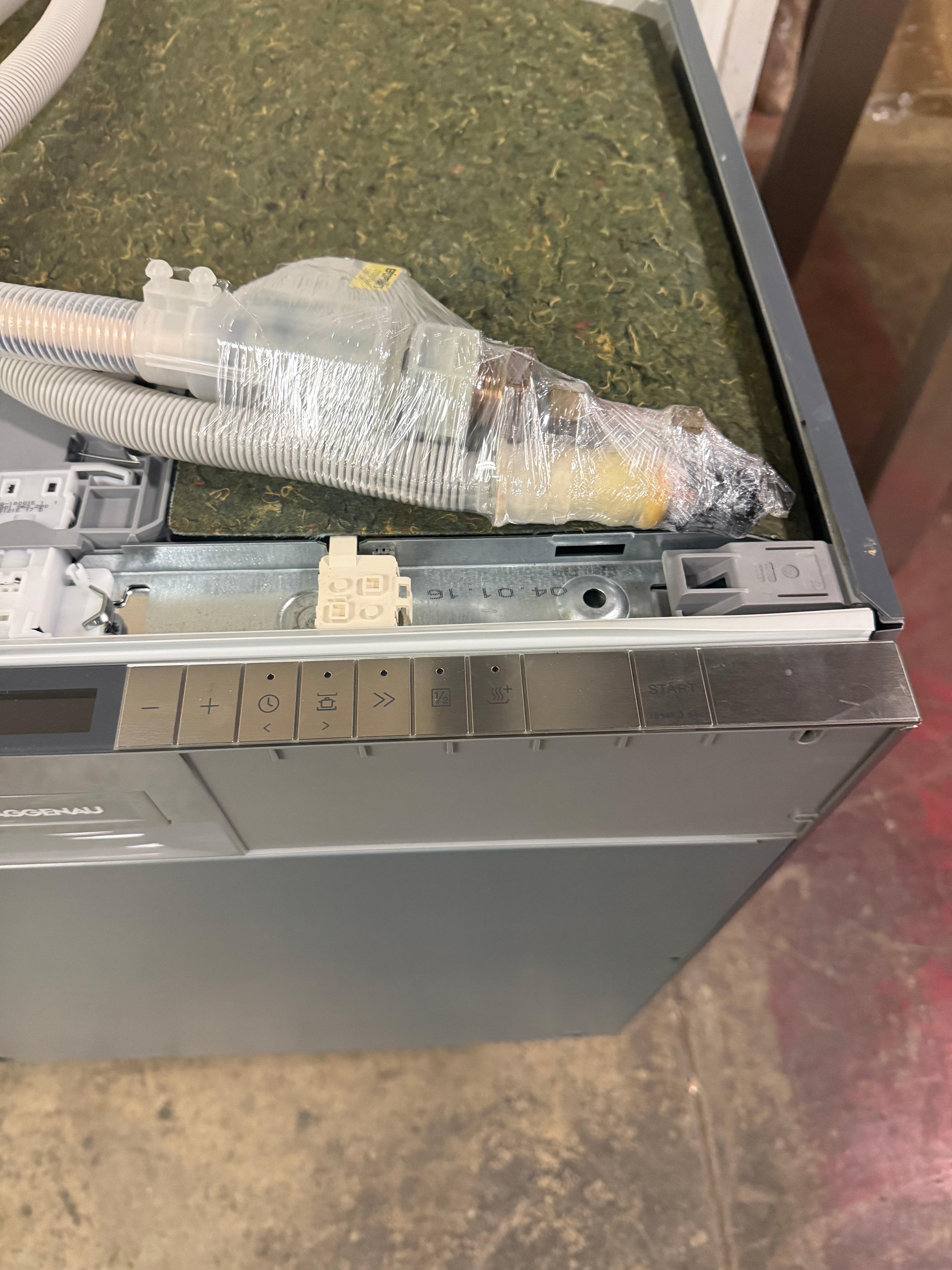 Gaggenau DF280760 24" Panel Ready Dishwasher